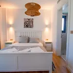 Vilă Casa Luz *